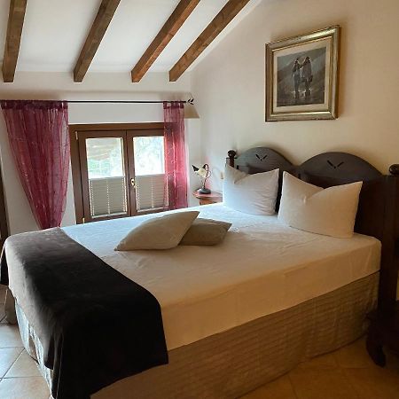 Bed and Breakfast Relais San Filippo In Sogaglia Mulazzo Exterior foto